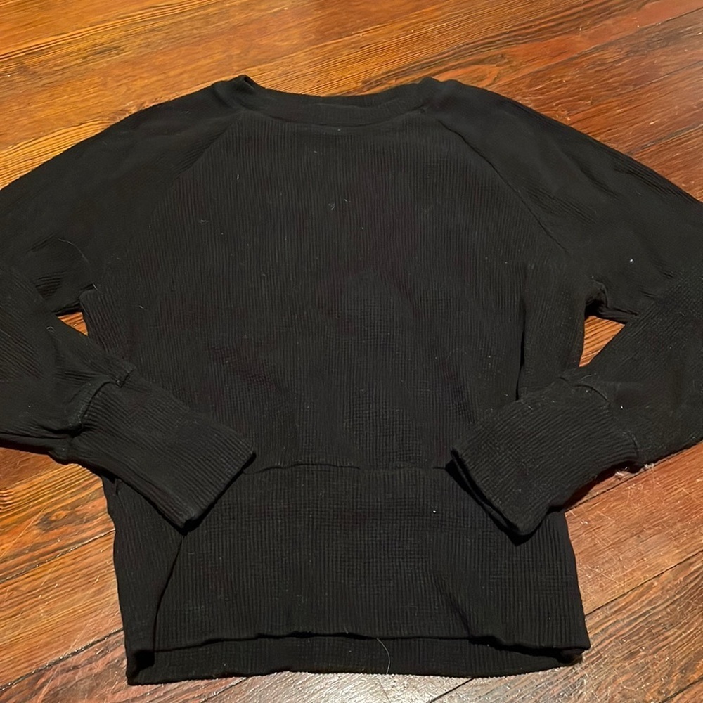 Monrow Women’s Black Long Sleeve Shirt Size S